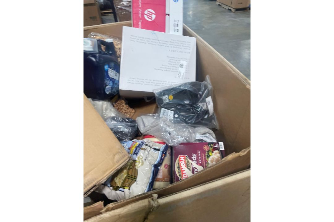 Big box store in box: Dustin bobsweep, detergent, cashews, potatotes, coffee mate, popcorn, cups, fo - Image 4 of 7