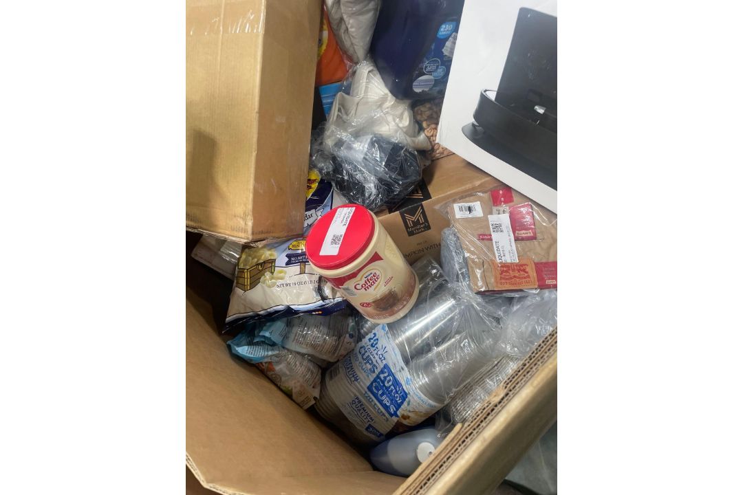Big box store in box: Dustin bobsweep, detergent, cashews, potatotes, coffee mate, popcorn, cups, fo - Image 7 of 7