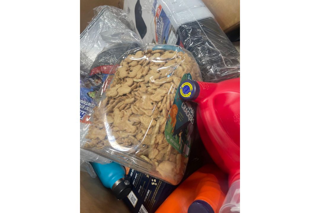 Big box store in box: Dustin bobsweep, detergent, cashews, potatotes, coffee mate, popcorn, cups, fo - Image 2 of 7