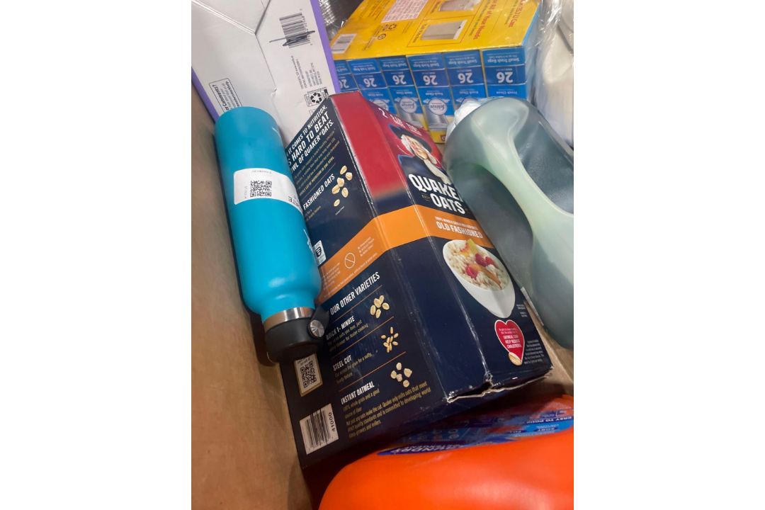 Big box store in box: Dustin bobsweep, detergent, cashews, potatotes, coffee mate, popcorn, cups, fo - Image 3 of 7