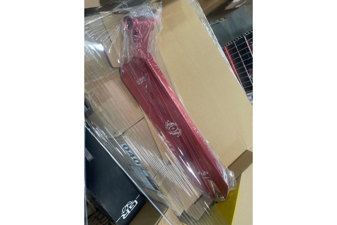 1 Freestyle Scooter & Assorted Premium Scooter Components - Image 7 of 9