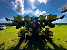 2004 John Deer 7300 Max-Emerge Planter