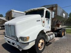 1999 International 9100 Tender Truck