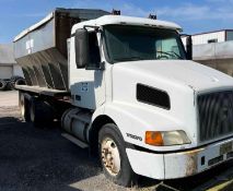 2000 Volvo VNM Tender Truck