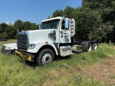 2011 Freightliner Coronado SD122 Truck