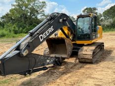 2015 Deere 210G LC Excavator with Bucket