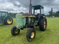 John Deere 4440