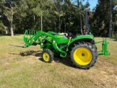 John Deere 3035 Package