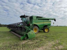 2014 John Deere S660 Combine