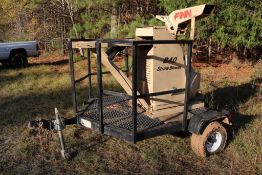 FINN B40 Straw Blower