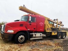 2004 Mack CX613