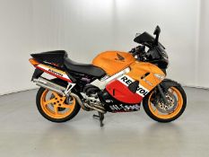 1999 Honda VFR800