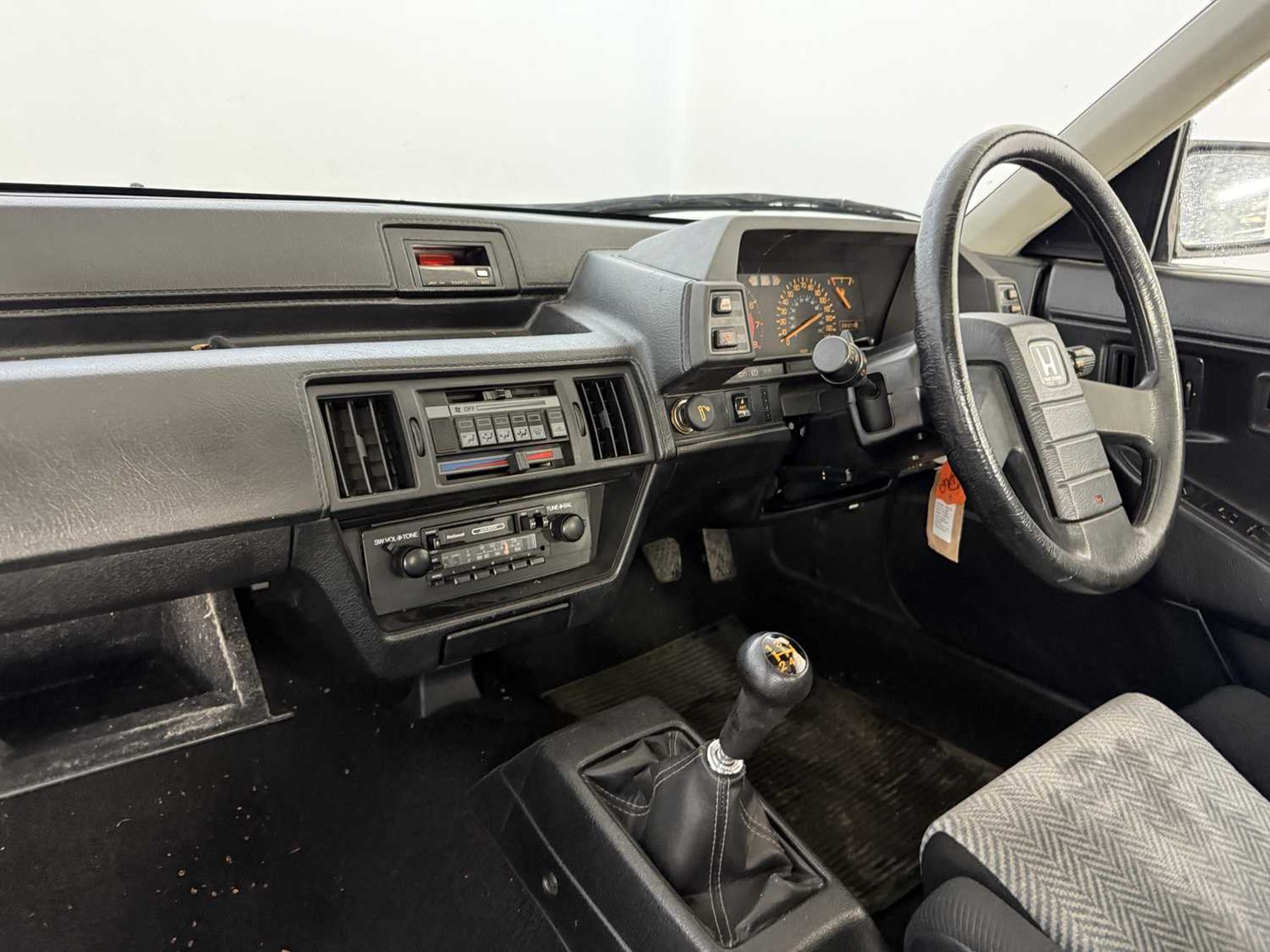 1984 Honda Prelude GXL Low mileage & 1 previous keeper  - Image 24 of 29