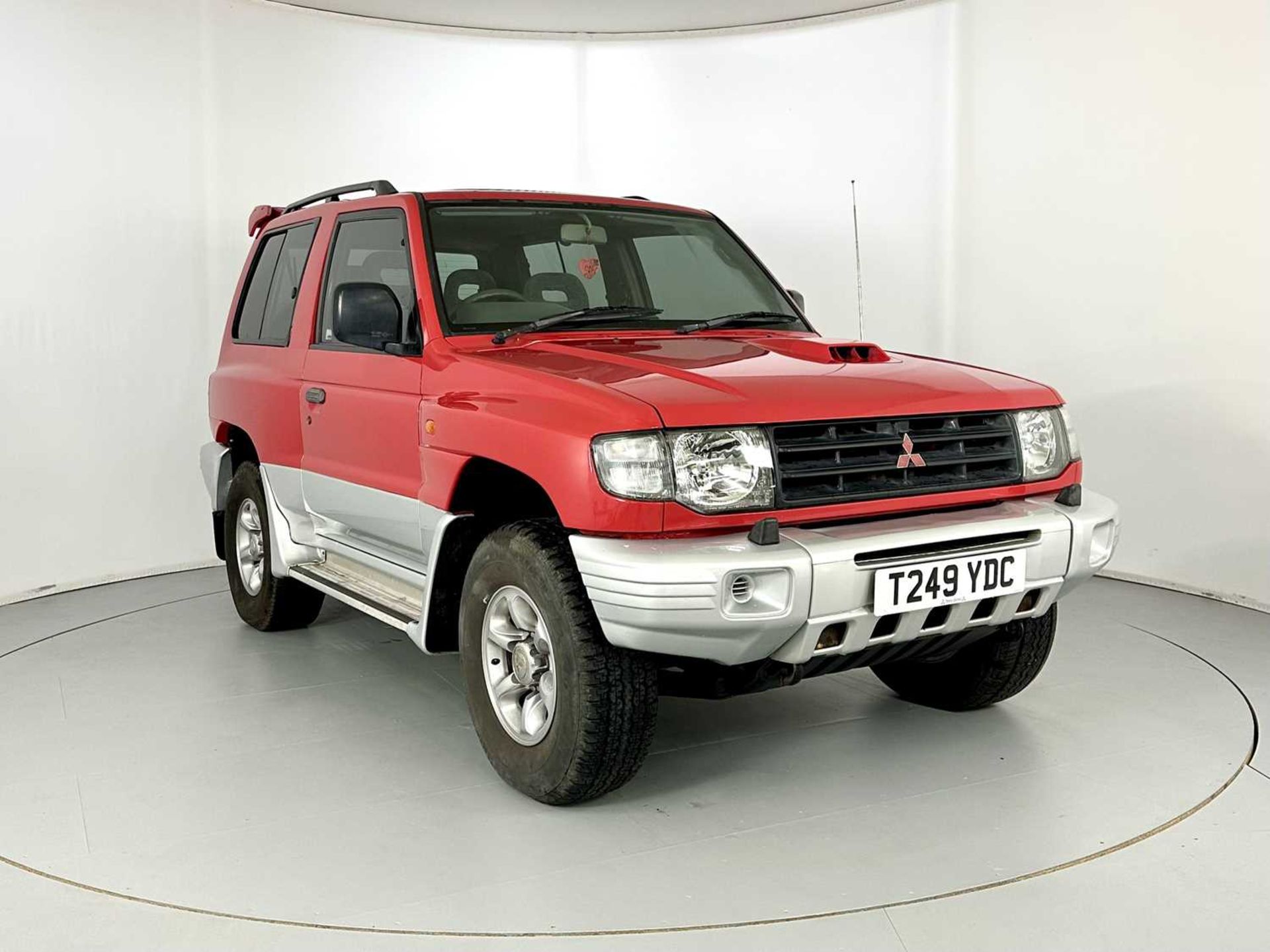 1999 Mitsubishi Shogun