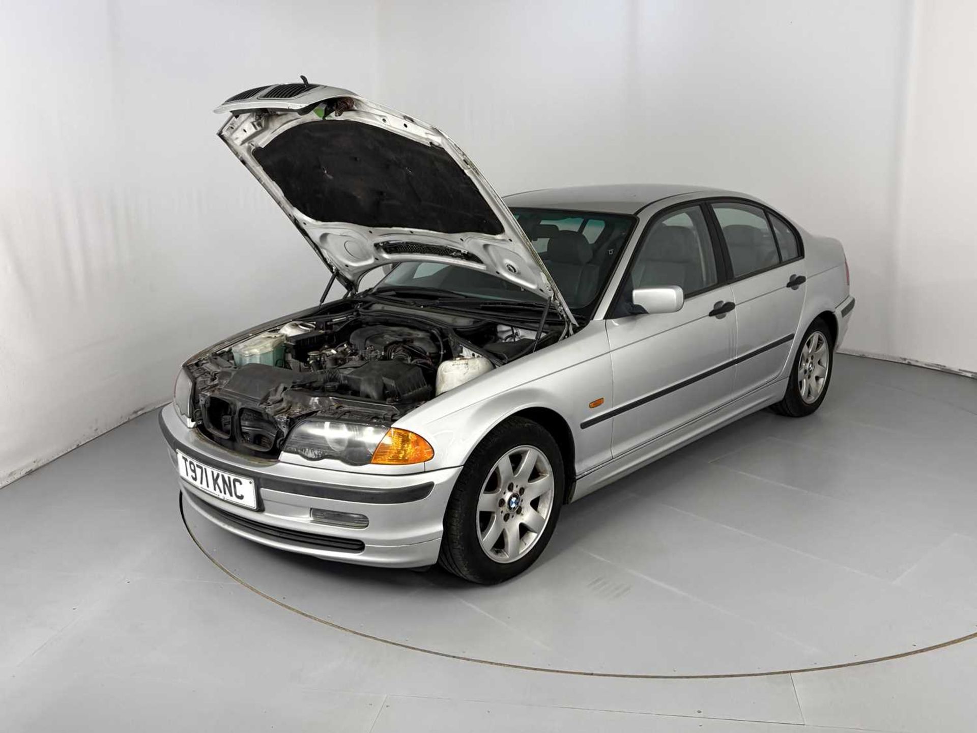 1999 BMW 318i SE - NO RESERVE - Image 34 of 35