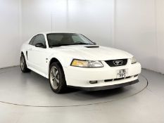 2000 Ford Mustang GT