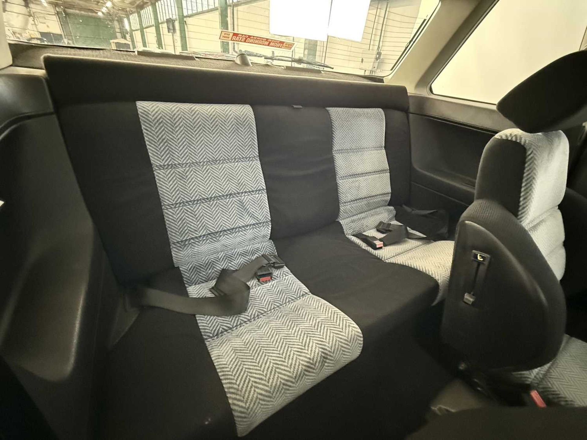 1984 Honda Prelude GXL Low mileage & 1 previous keeper  - Image 20 of 29