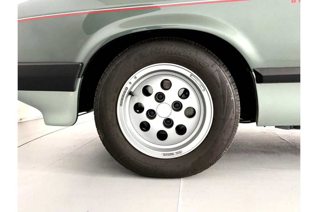 1982 Ford Capri 2.8i Amazing condition! - Image 15 of 27