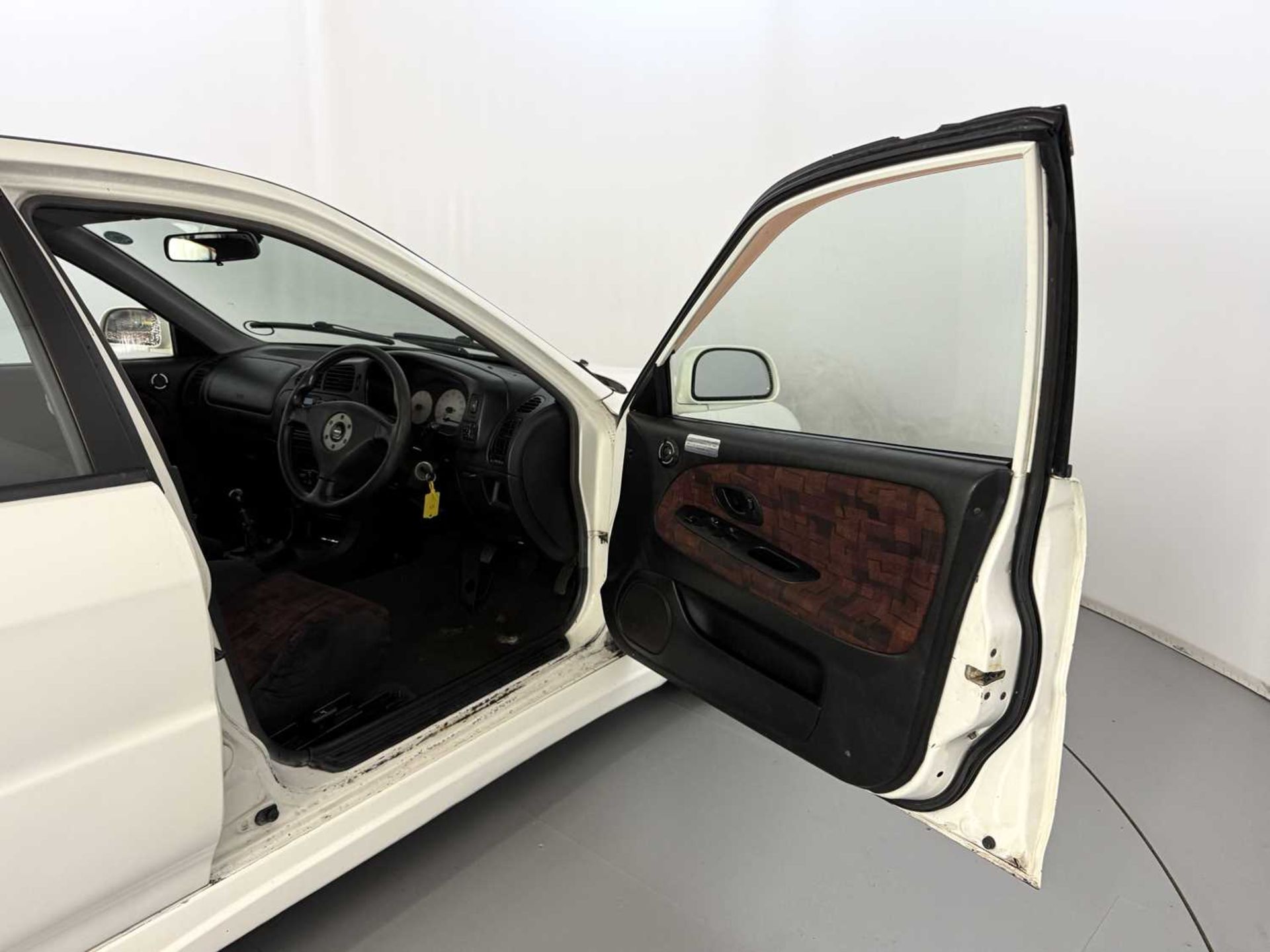 1997 Mitsubishi Lancer Evolution IV - Image 17 of 35