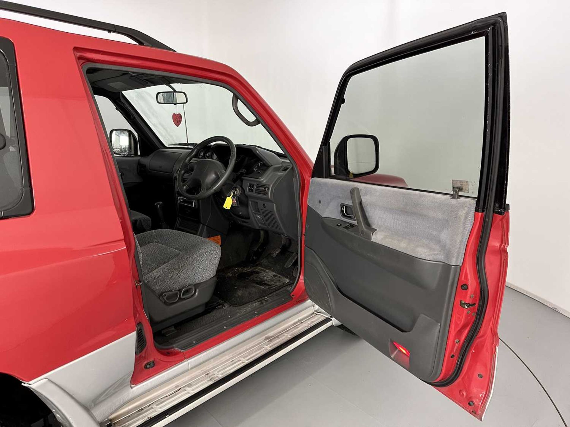 1999 Mitsubishi Shogun - Image 17 of 28