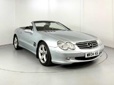 2004 Mercedes-Benz SL500