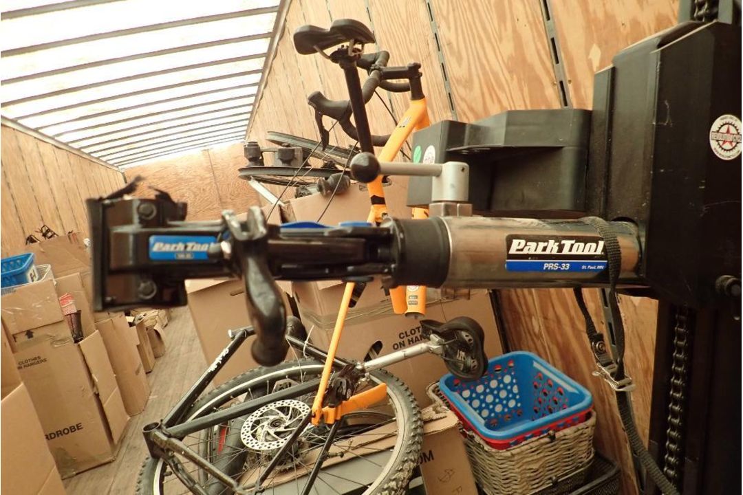 Park Tool PRS-33 Power Lift Shop Stand w/100-3D Professional Micro-Adjust Clamp. - Image 2 of 4