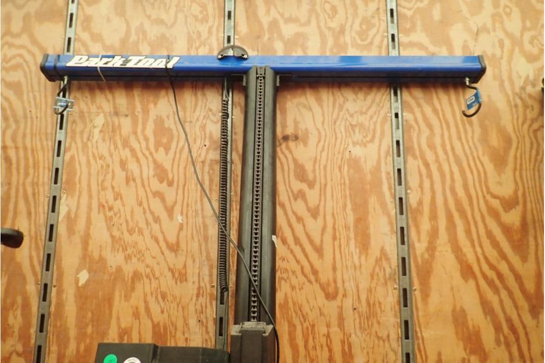 Park Tool PRS-33 Power Lift Shop Stand w/100-3D Professional Micro-Adjust Clamp. - Image 4 of 4