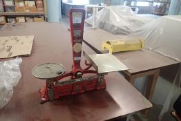 Avery Correct Weight Scale.