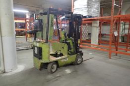 Clark ESC22 3,600lbs Capacity Forklift- REQUIRES REPAIR.