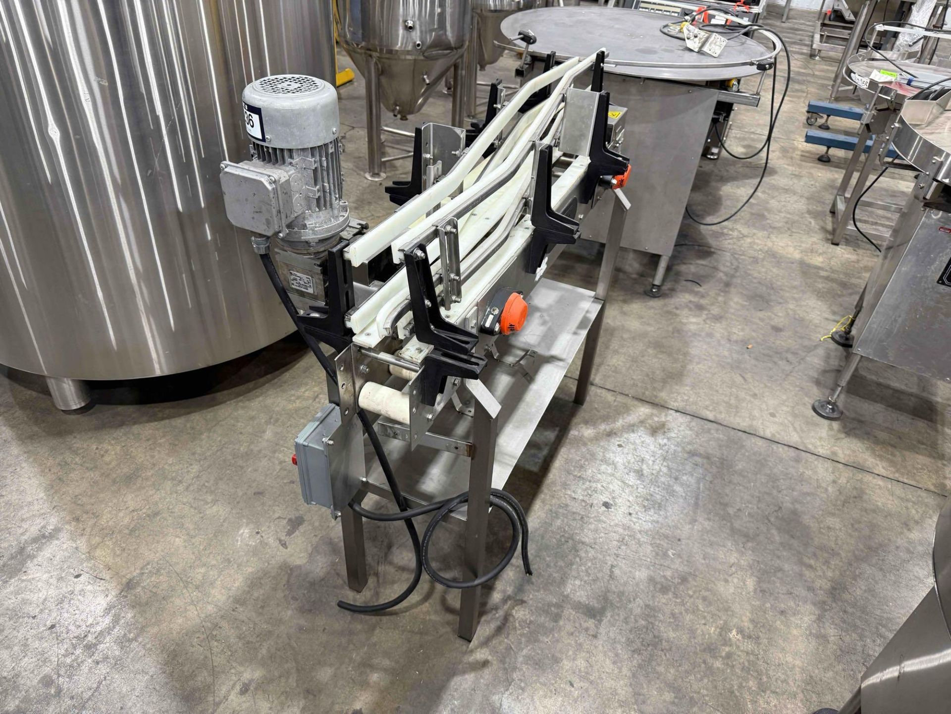 Bevco Bottling Conveyor - Image 4 of 10