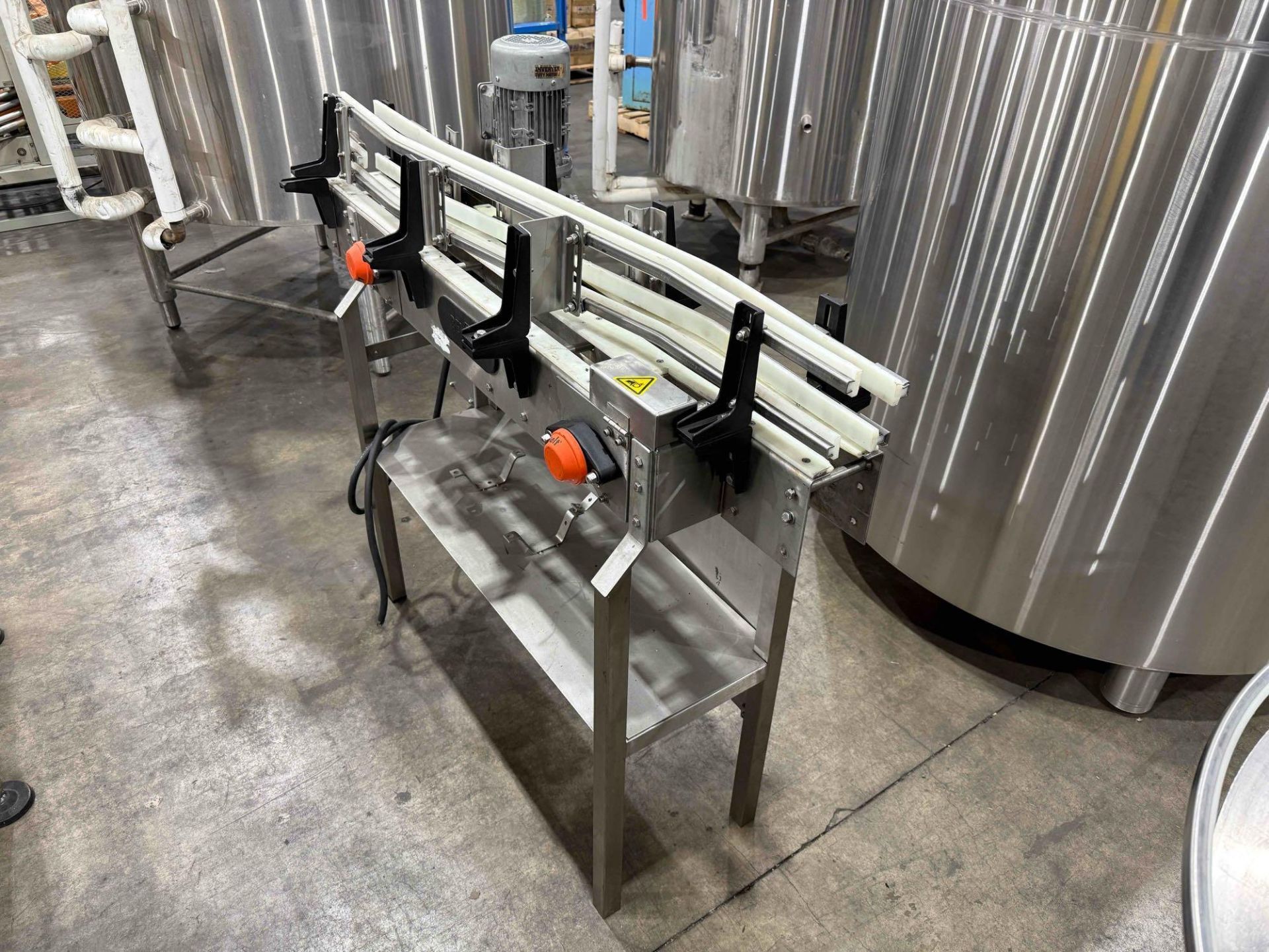 Bevco Bottling Conveyor - Image 3 of 10