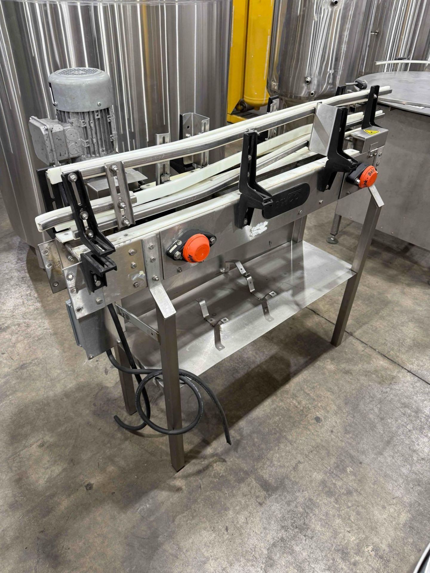 Bevco Bottling Conveyor - Image 9 of 10