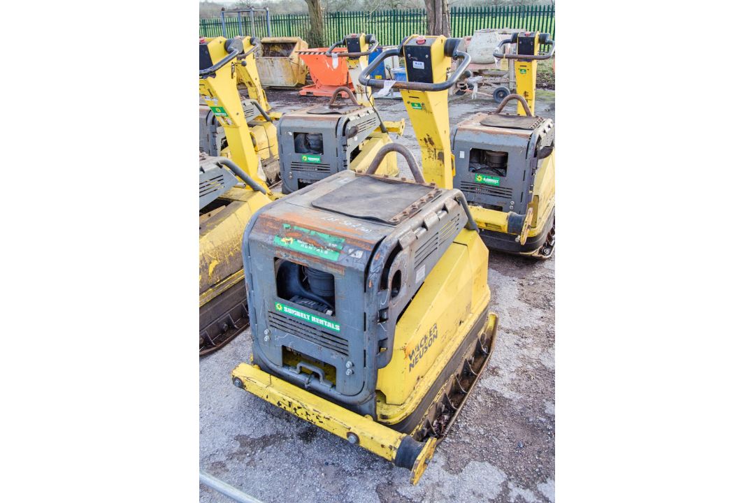 Wacker Neuson DPU100-70 diesel driven forward/reverse compactor plate A632610 - Image 1 of 3