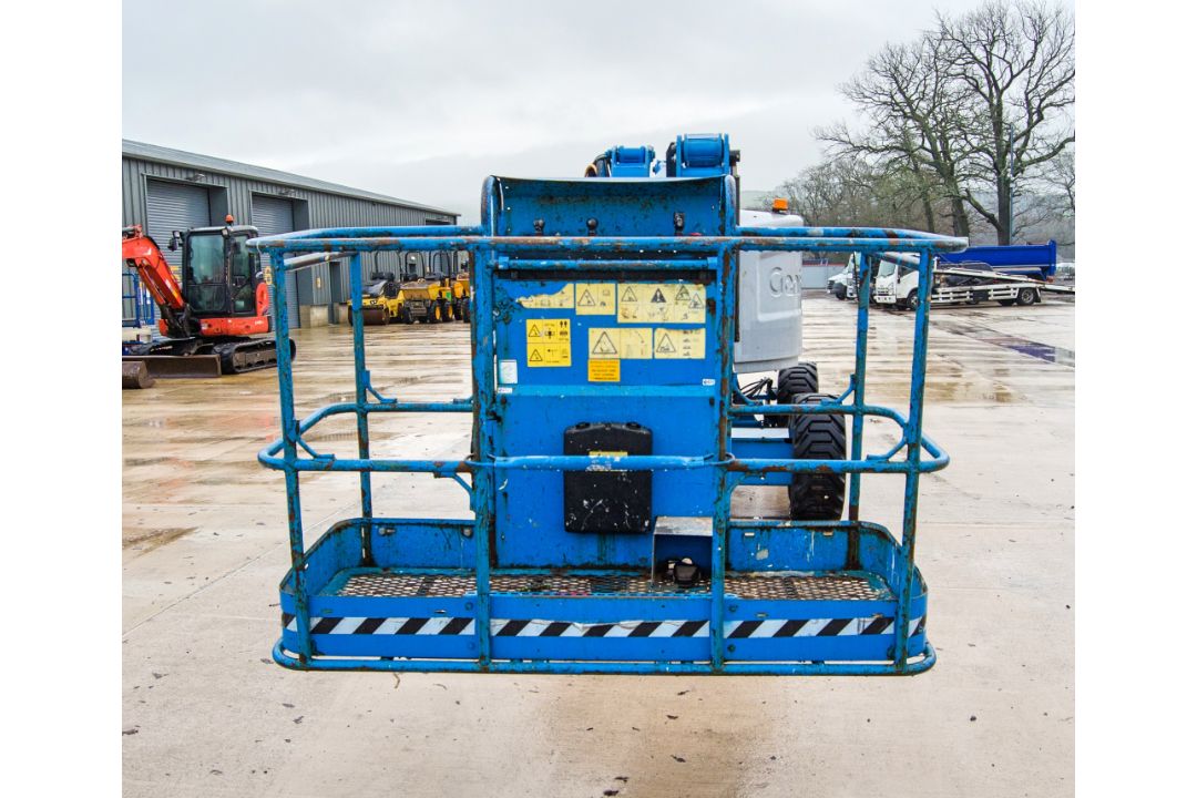 Genie Z45/25J diesel/battery electric 4 wheel drive articulated boom lift access platform Year: 2014 - Image 5 of 19