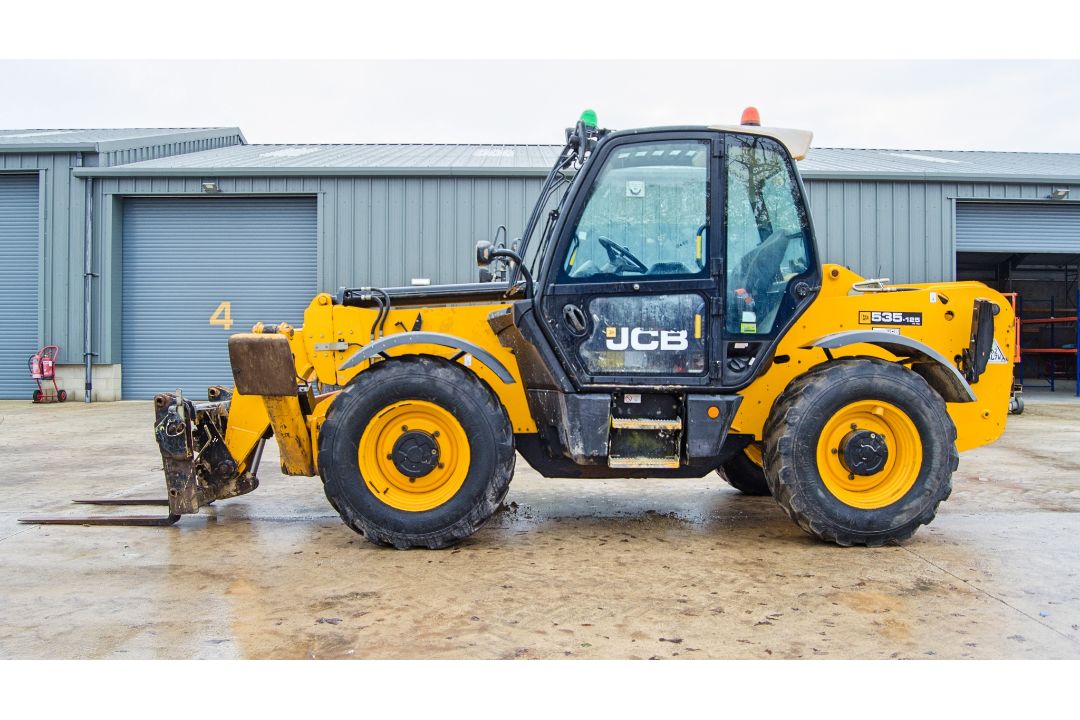 JCB 535-125 Hi-Viz 12.5 metre telescopic handler Year: 2015 S/N: 2348540 Recorded Hours: 4358 - Image 7 of 24