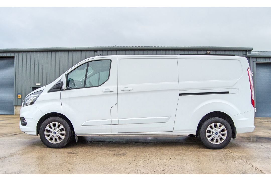 Ford Transit Custom 300 Limited Blue 6 speed manual panel van Registration Number: MW20 SFF Date - Image 8 of 30