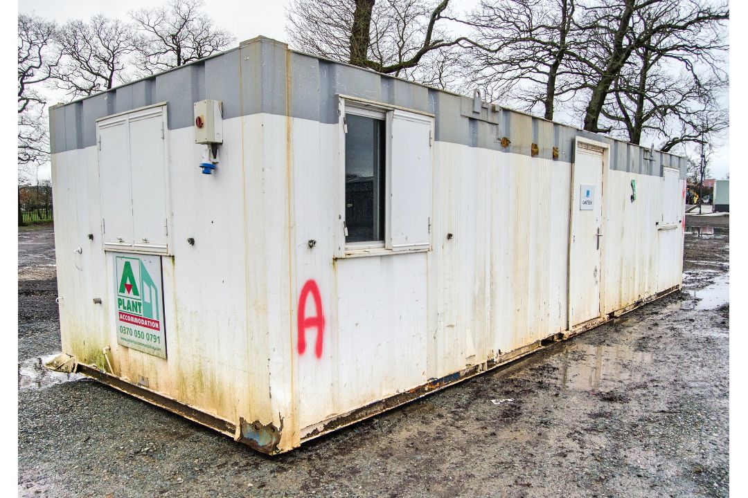 32ft x 10ft steel anti-vandal office site unit Comprising of: 2 offices A581009 ** No keys but - Image 2 of 7