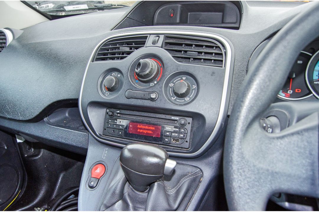 Renault Kangoo ML20 I ZE Business electric refrigerator panel van Registration Number: MW70 LDY Date - Image 23 of 28