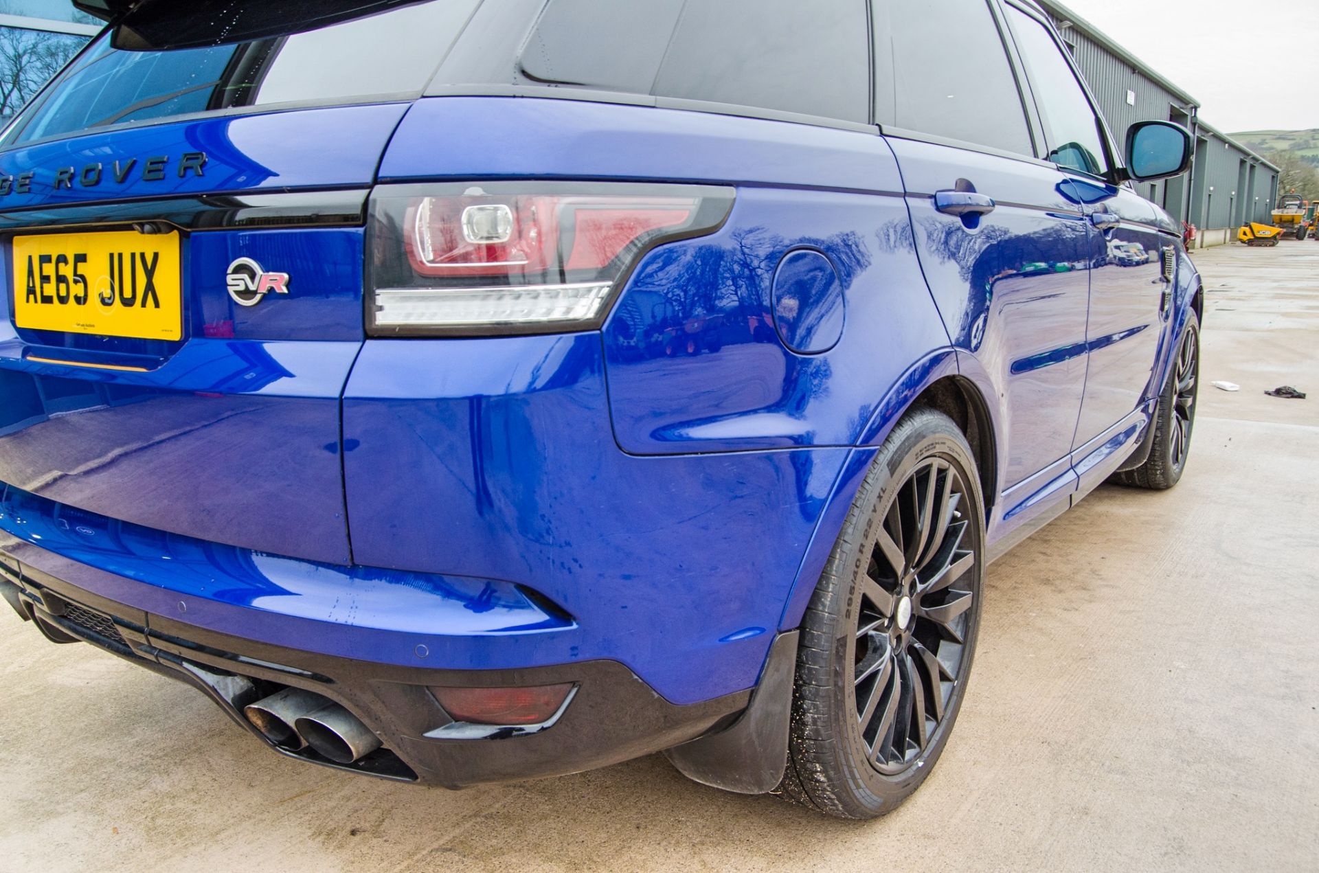 Range Rover Sport SVR 5 litre V8 Supercharged petrol automatic estate Registration Number: AE65 - Image 9 of 42