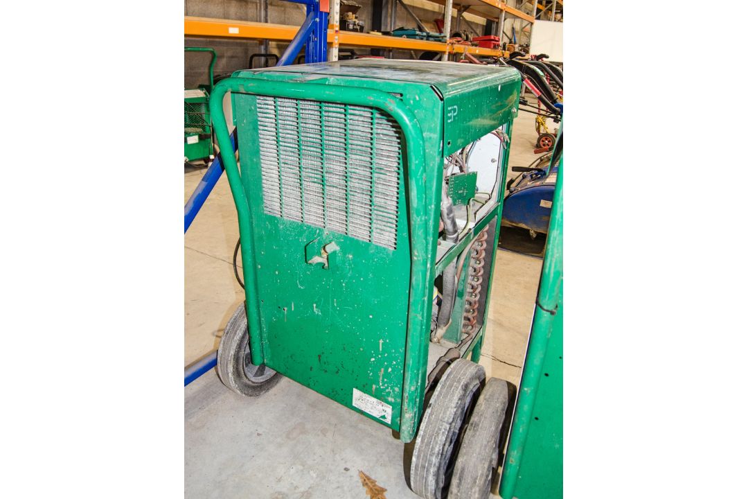 Ebac 102800 110v dehumidifier 18120686 - Image 2 of 2