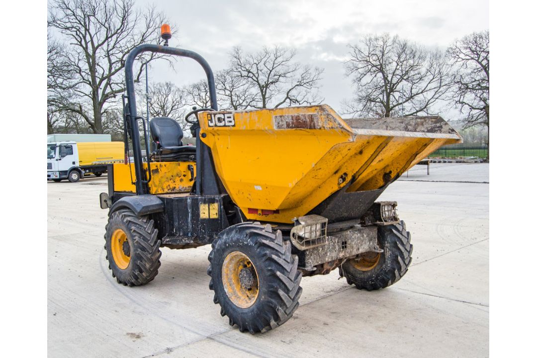 JCB 3 tonne swivel skip dumper Year: 2015 S/N: EFFRF8427 Recorded Hours: 1247 c/w V5C registration - Image 2 of 25