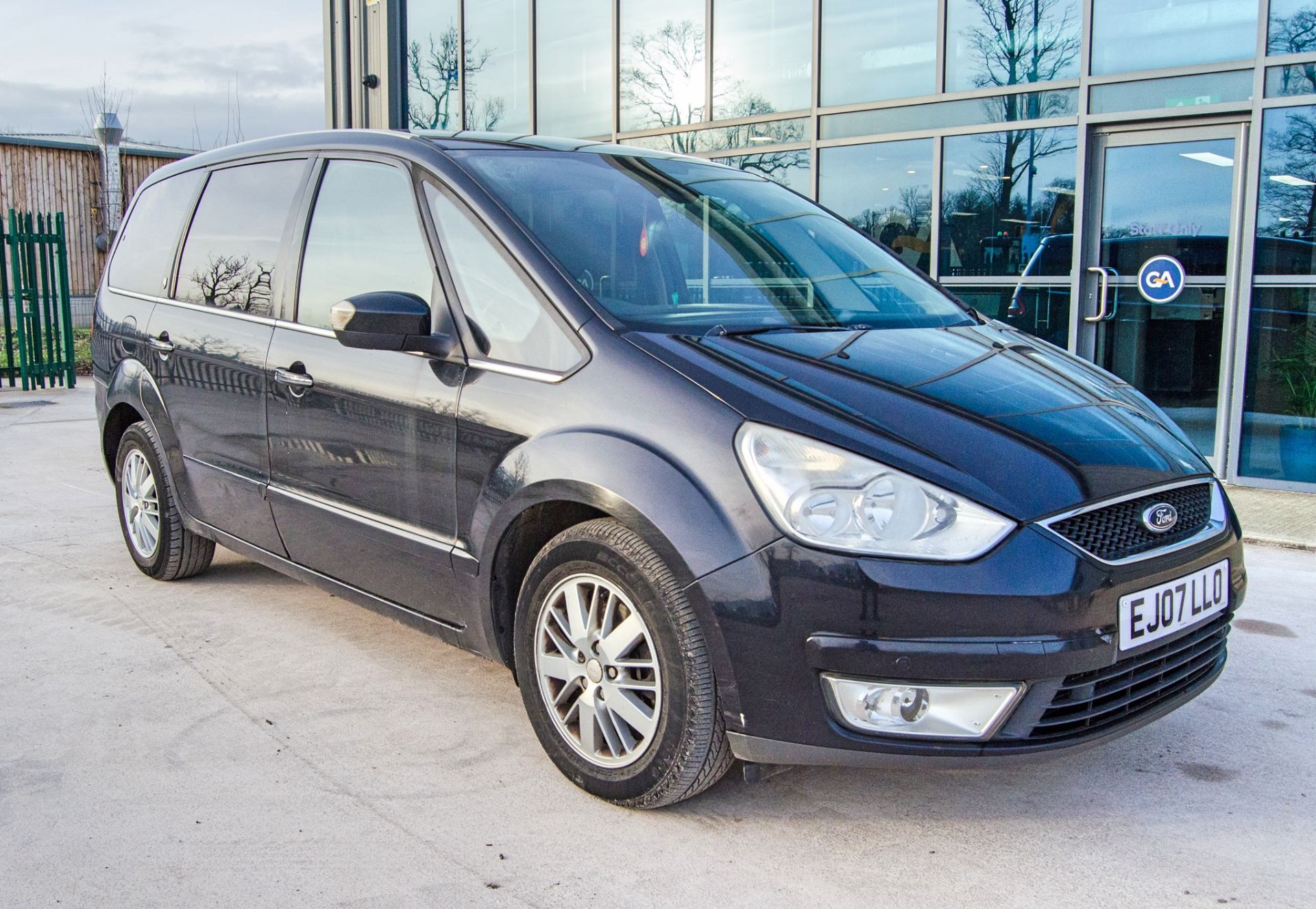 Ford Galaxy 1753cc TDCi Ghia 6 speed manual 7 seat estate car Registration Number: EJ07 LLO Date - Image 2 of 32