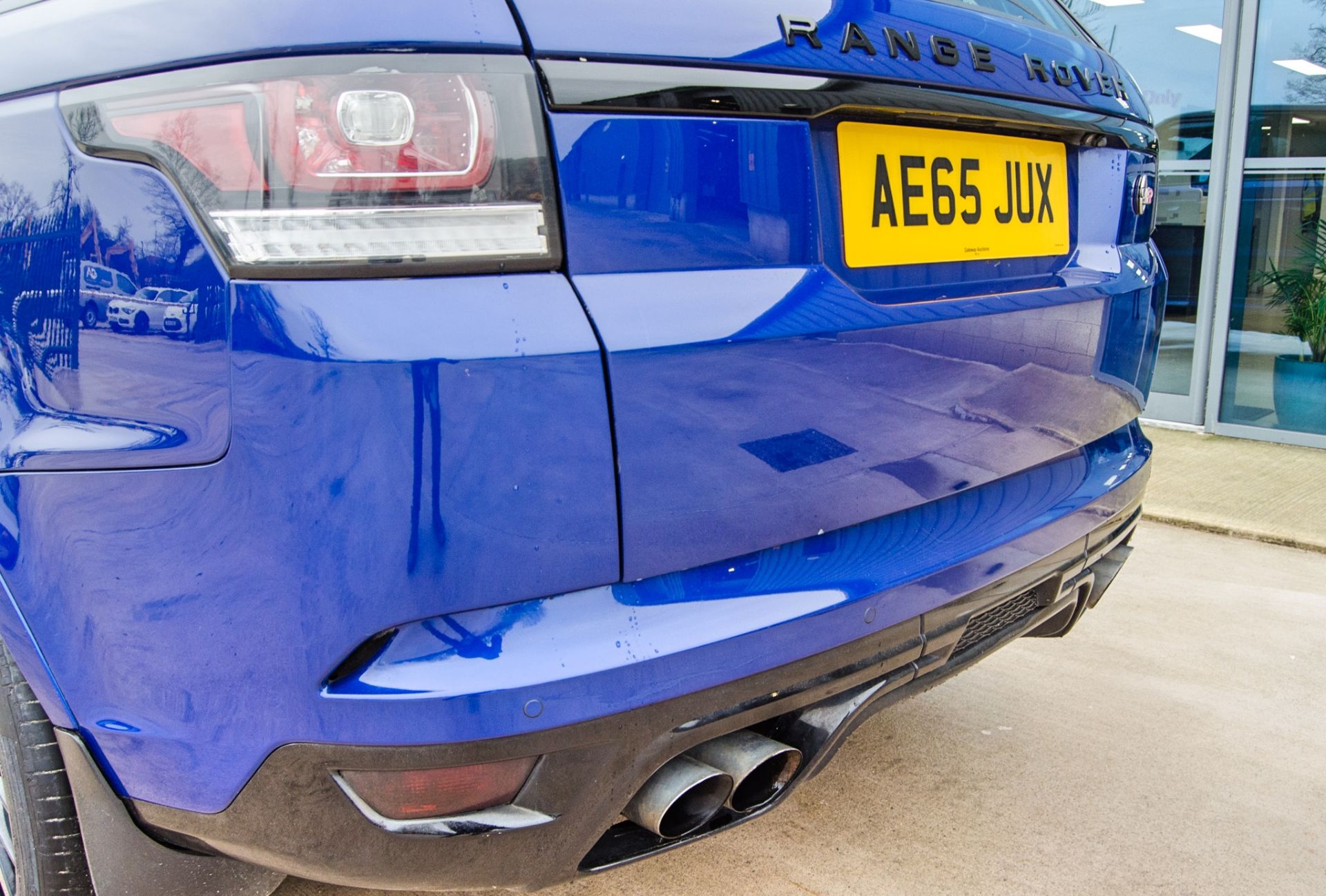 Range Rover Sport SVR 5 litre V8 Supercharged petrol automatic estate Registration Number: AE65 - Image 14 of 42