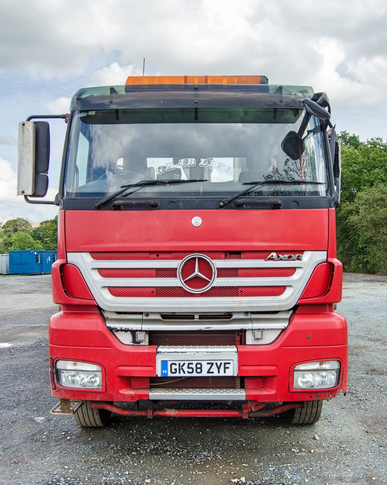 Mercedes Benz Axor 3240K 8x4 32 tonne grab tipper lorry Registration Number: GK58 ZYF Date of - Image 5 of 35