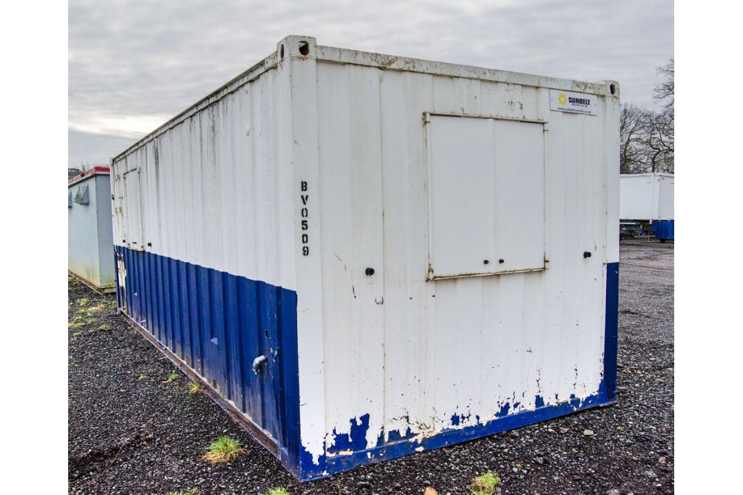 24ft x 9ft steel anti-vandal steel office/canteen site unit BV0509 ** No keys but unlocked ** - Image 3 of 6