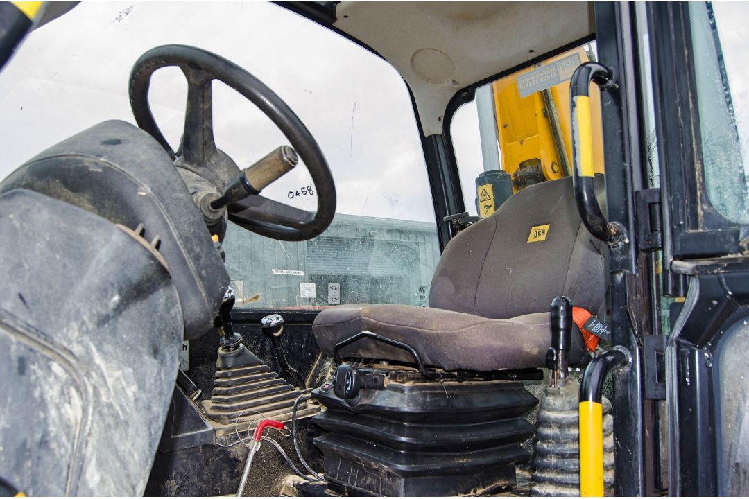 JCB 535-125 Hi-Viz 12.5 metre telescopic handler Year: 2015 S/N: 2348540 Recorded Hours: 4358 - Image 17 of 24
