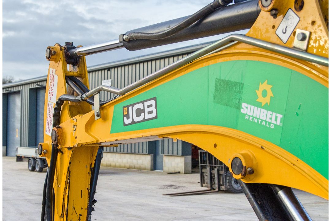 JCB 8025 ZTS 2.5 tonne rubber tracked mini excavator Year: 2017 S/N: 2227658 Recorded Hours: 2044 - Image 16 of 25
