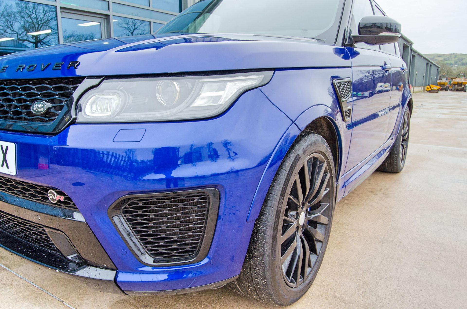 Range Rover Sport SVR 5 litre V8 Supercharged petrol automatic estate Registration Number: AE65 - Image 11 of 42