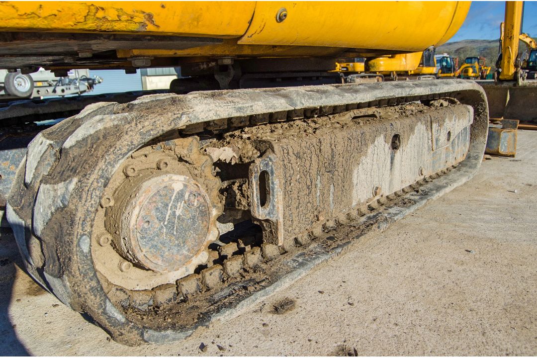 JCB 8018 CTS 1.5 tonne rubber tracked mini excavator Year: 2017 S/N: 2583619 Recorded Hours: 2700 - Image 12 of 26
