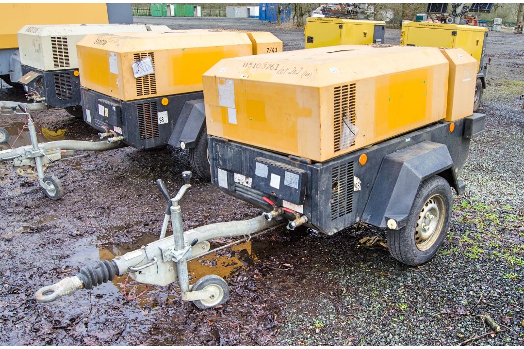 Doosan 7/41 diesel driven fast tow mobile air compressor Year: 2014 S/N: 432799 Recorded Hours: 1490 - Image 1 of 9